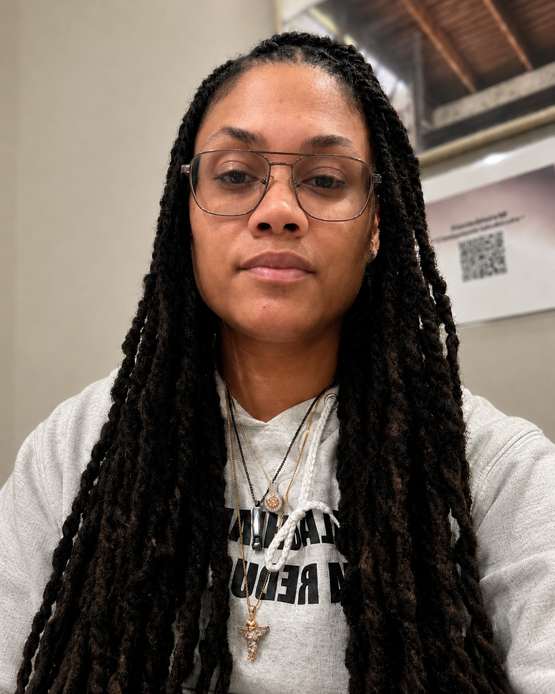 <strong>Angela Singh</strong>
